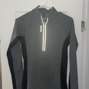 Womens half zip pullover
